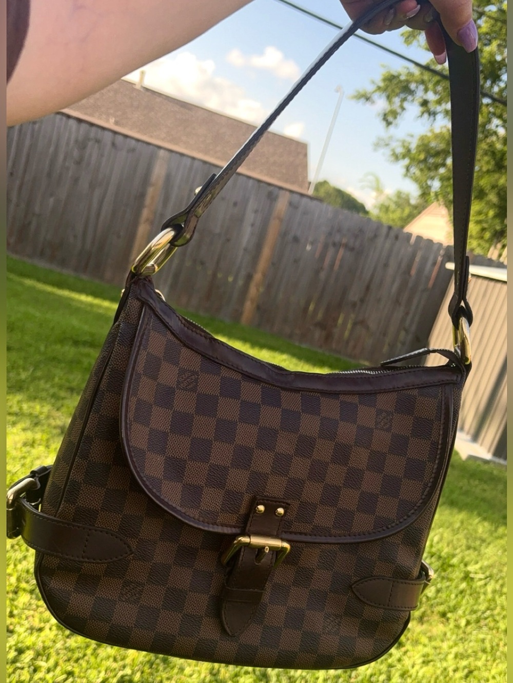 Louis Vuitton Brown Checkered Shoulder Bag with Gold Hardware - Picture 8 of 8